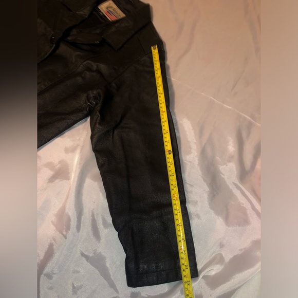 Women's Black Leather Jacket 2XL - Picture 12 of 16